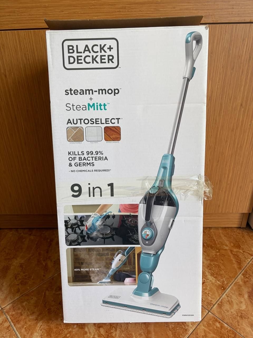 Паровая швабра Black+Decker Steam-Mop 9-в-1 с рукавицей SteaMitt