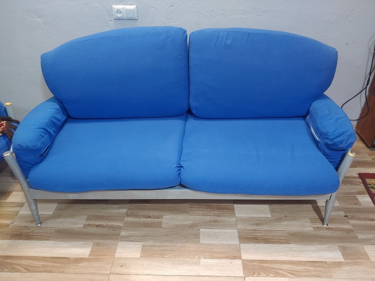 Диван и 2 кресла синие
