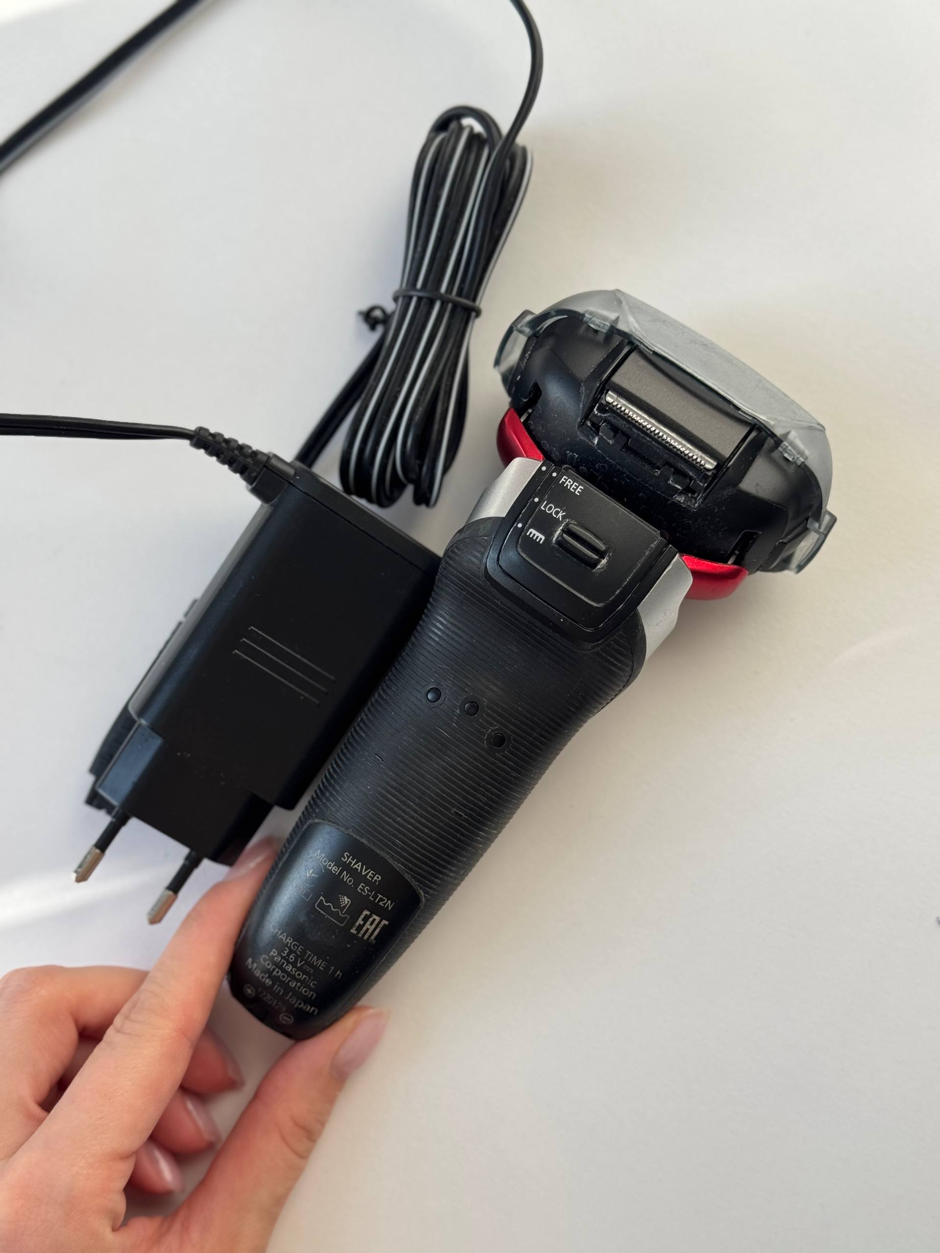 Бритва-триммер Panasonic ES-LT2NS820