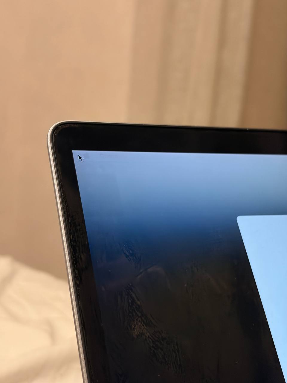 MacBook Air 13" M1 8/256 ГБ