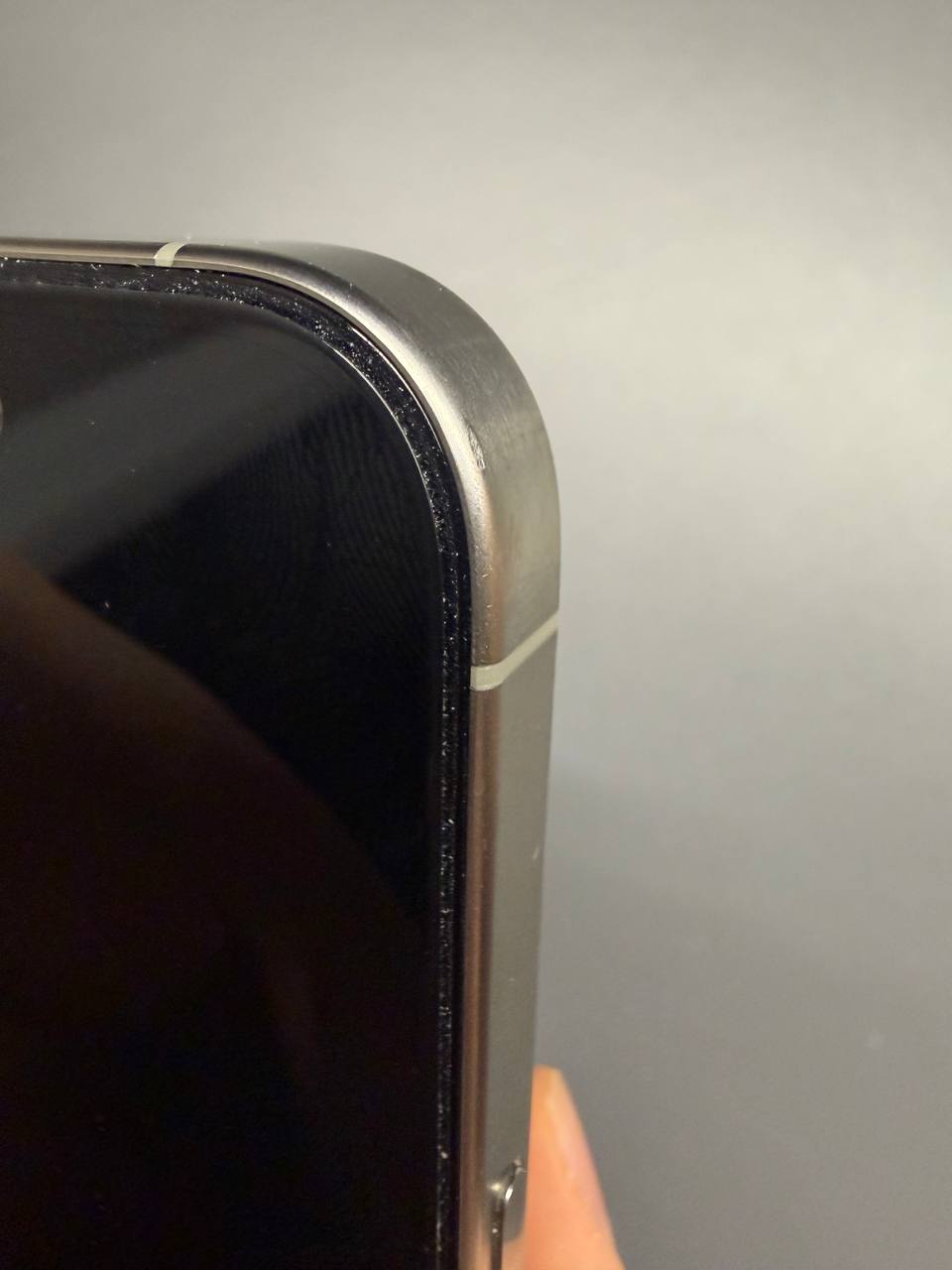 iPhone 15 Pro Natural Titanium 128GB
