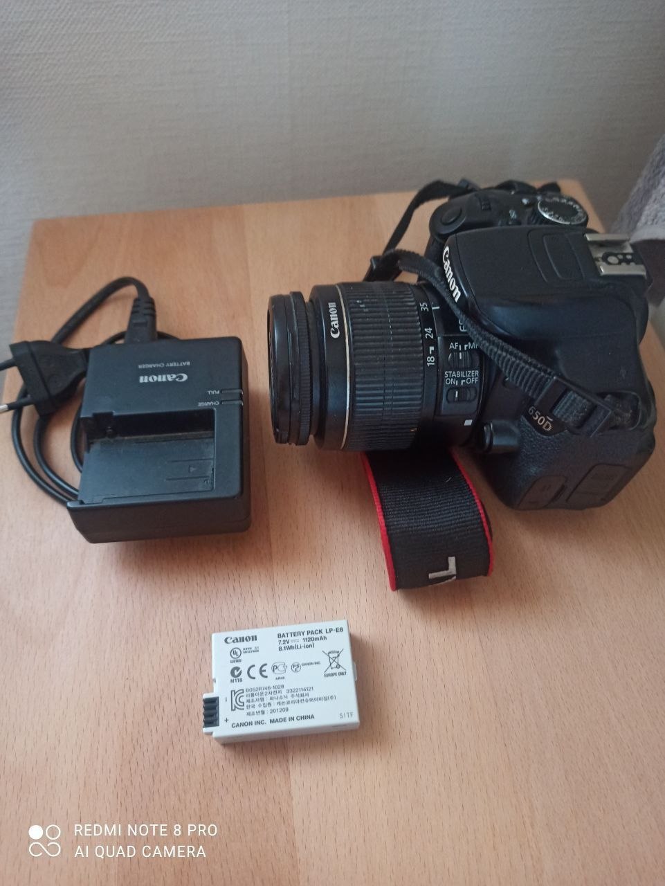 Фотоаппарат Canon EOS 650D + объектив Canon 18-55 + доп. аккумулятор