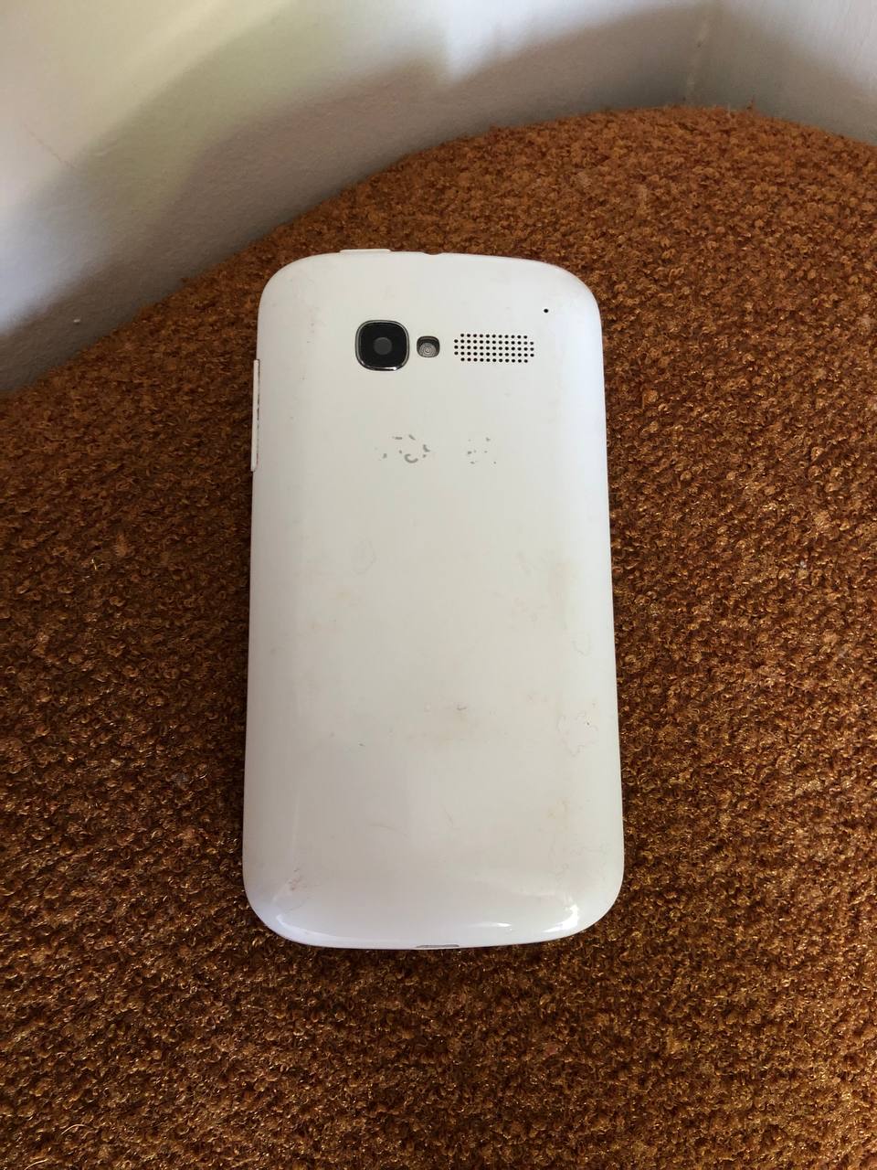 Смартфон Alcatel One Touch 5036D