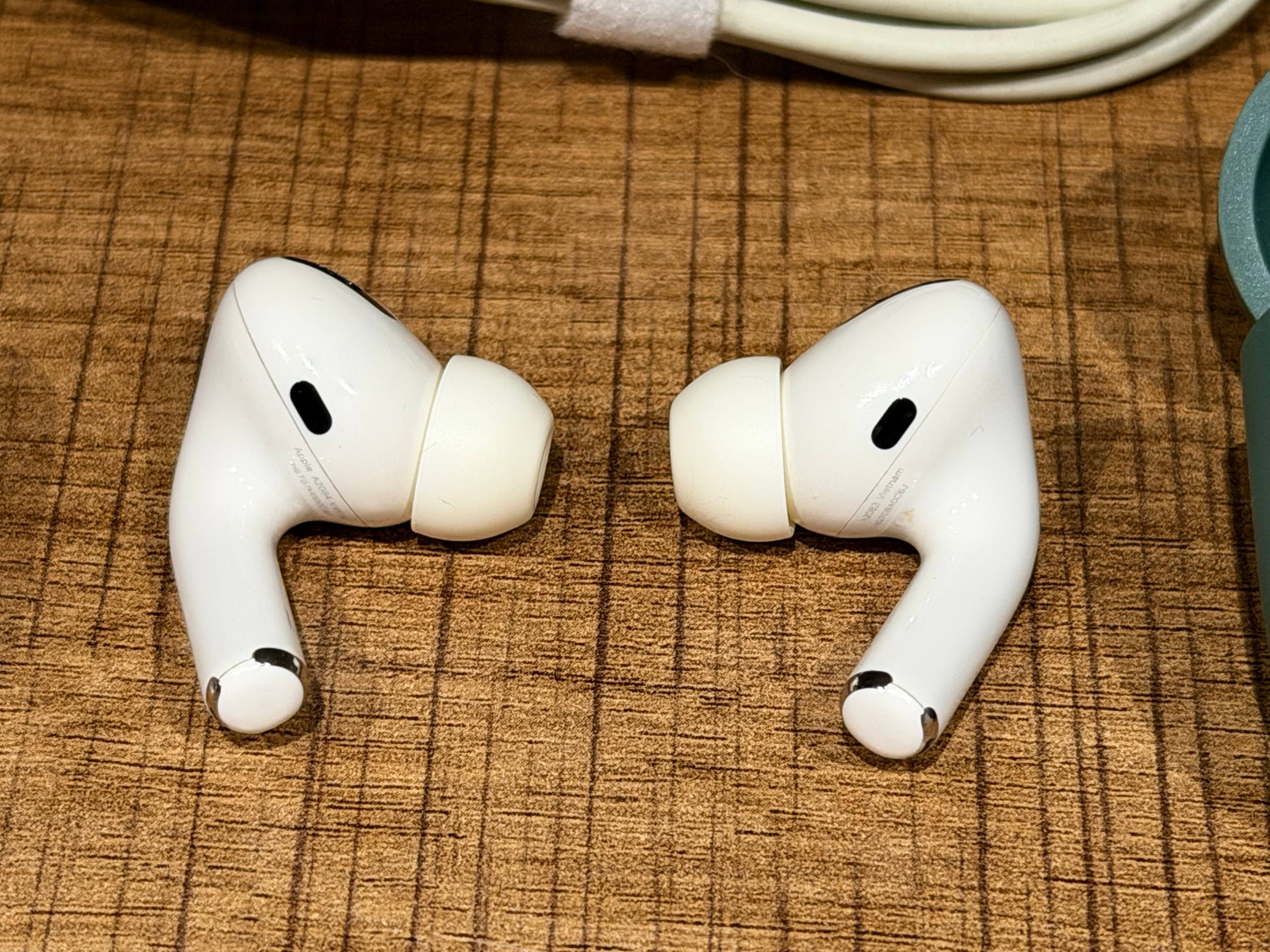Apple AirPods Pro 1 поколения