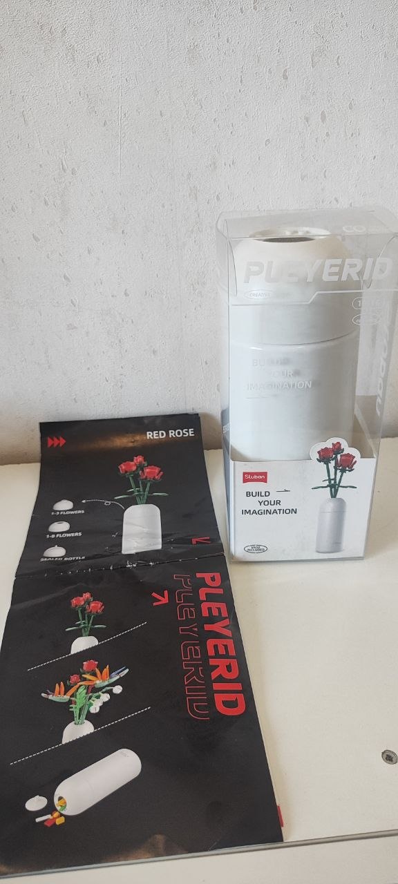 Конструктор Sluban Creative Life Bricks Red Rose
