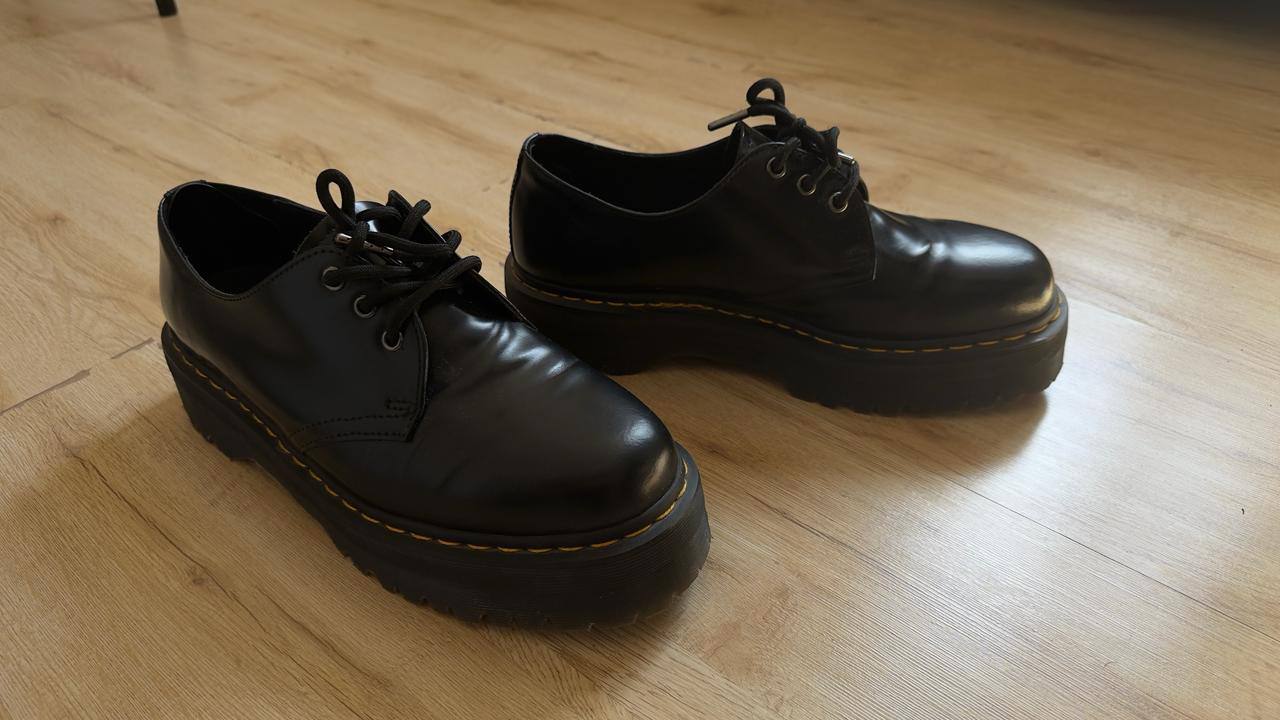 Dr. Martens 8053