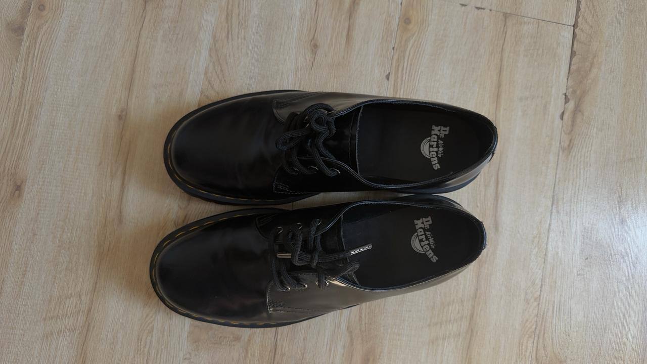 Dr. Martens 8053