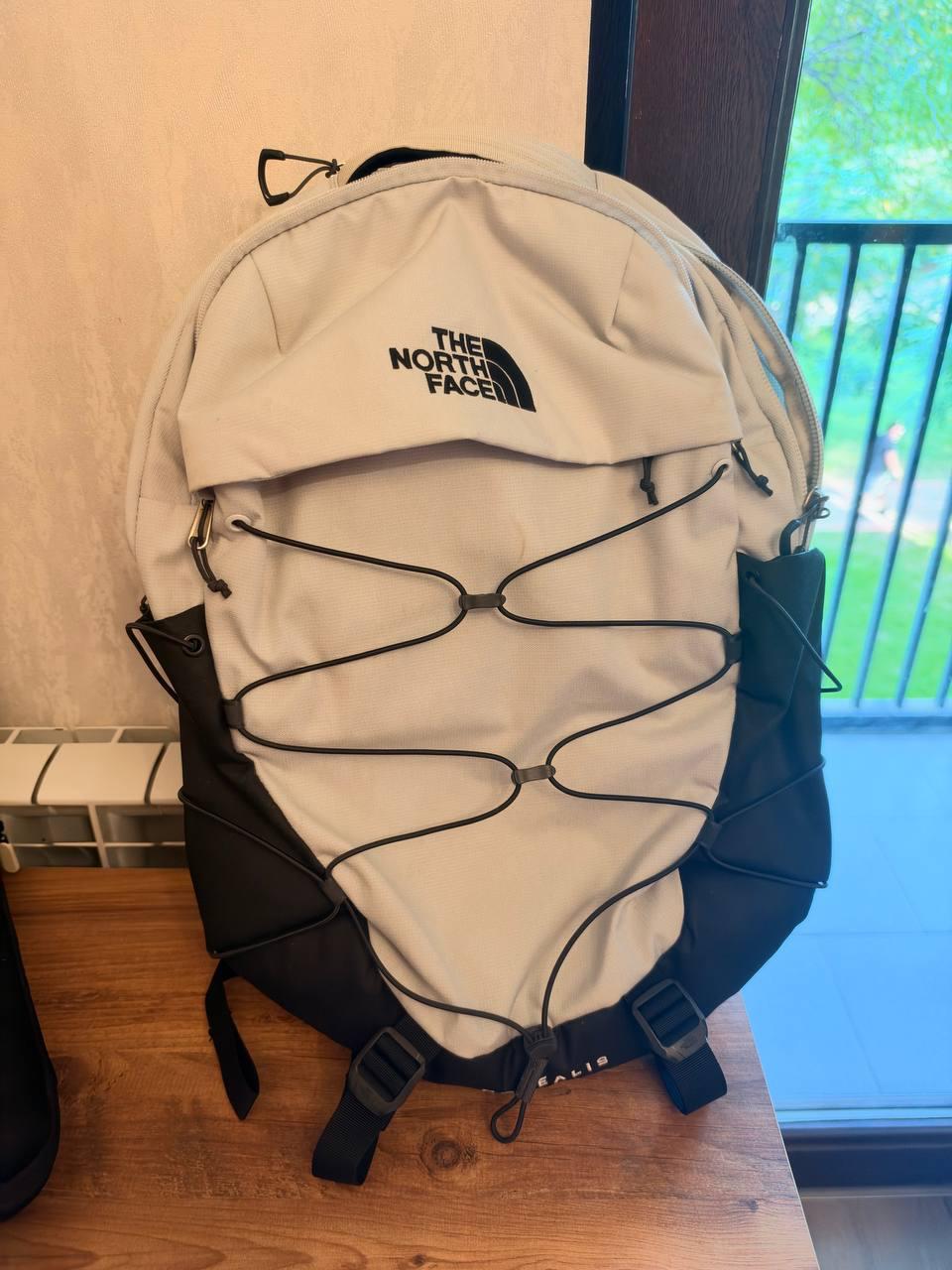 Рюкзак The North Face Borealis