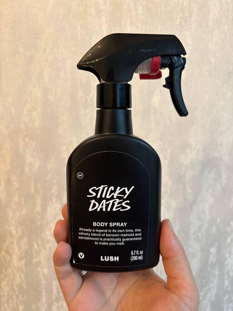 Lush Sticky Dates спрей для тела