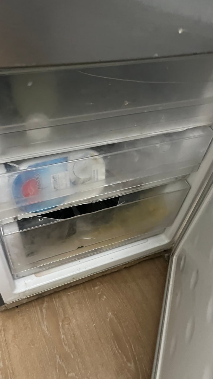 Холодильник Samsung