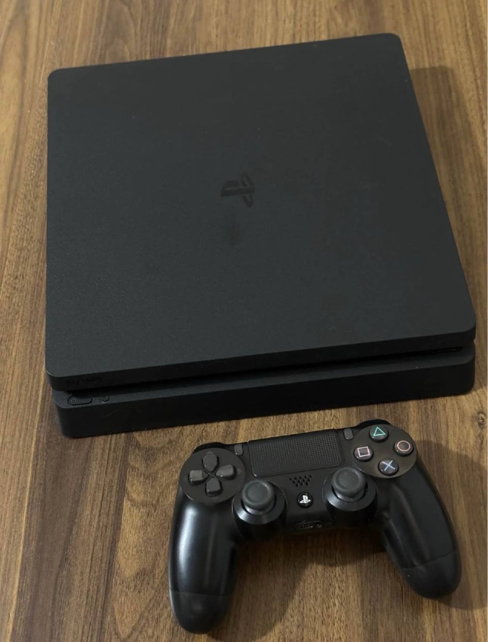 PlayStation 4 Slim 1 TB