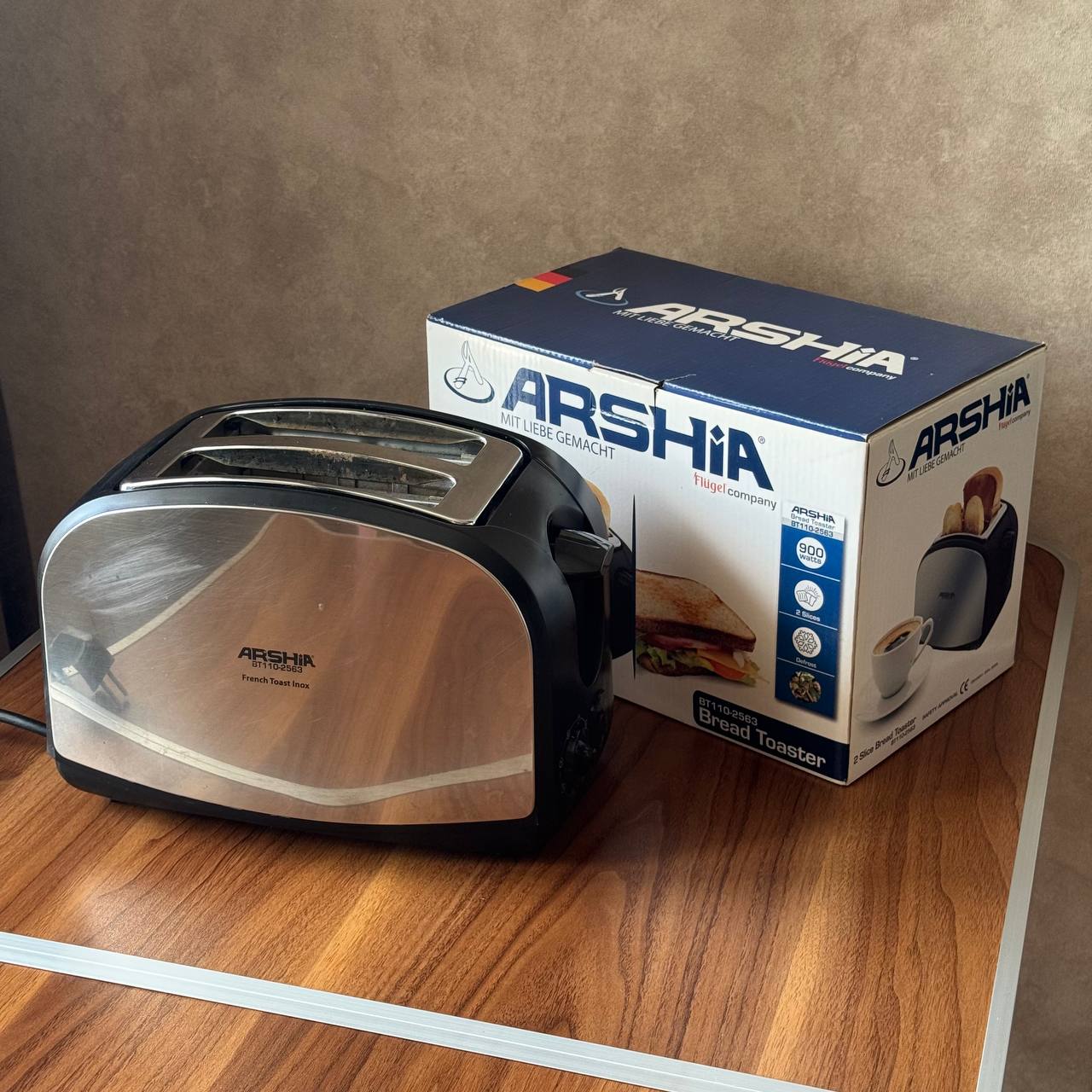 Тостер Arshia