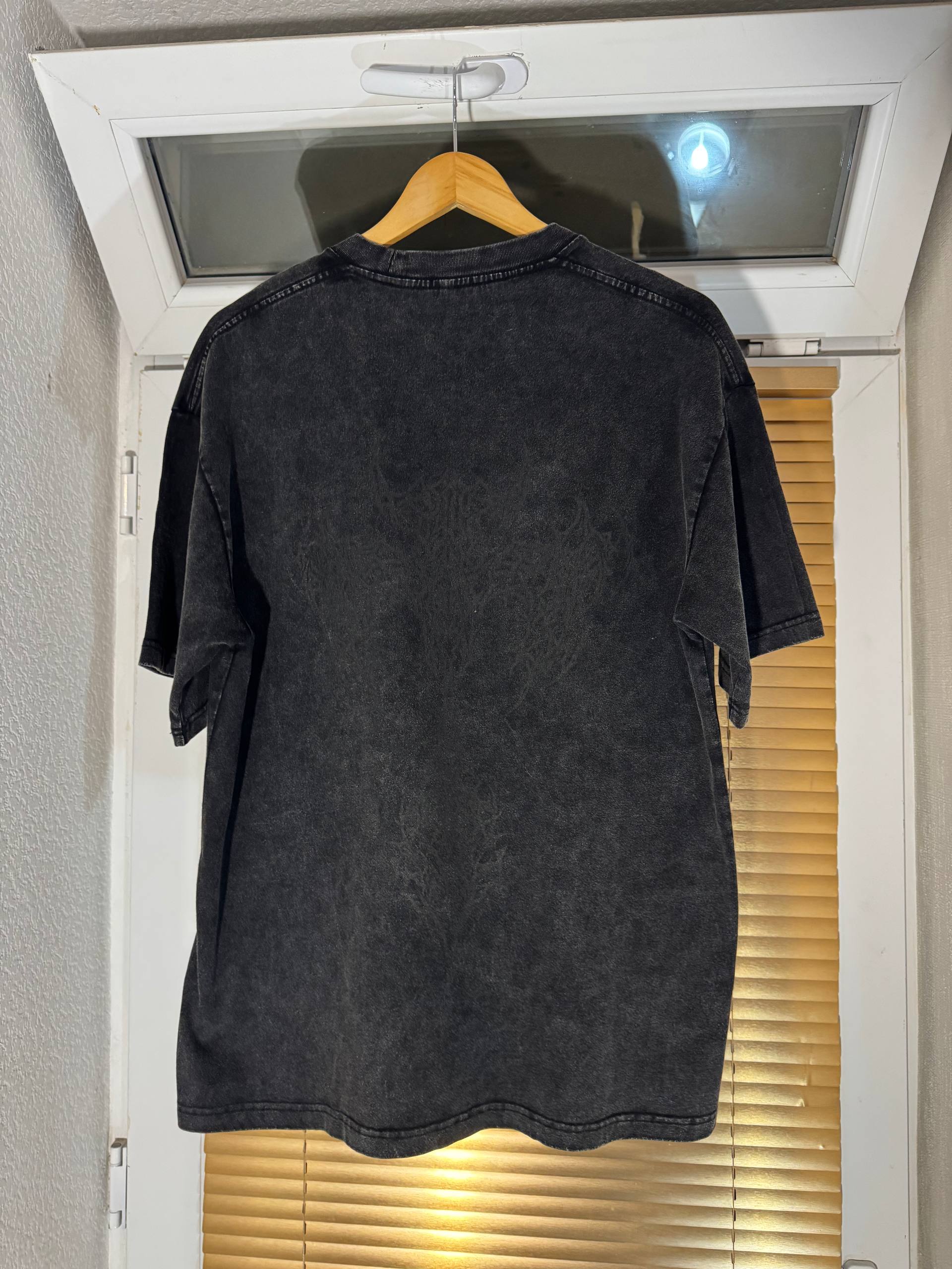 Футболка Descending оверсайз, acid wash