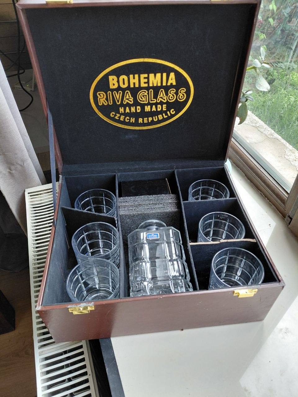 Набор Bohemia Riva Glass: 6 стаканов и графин