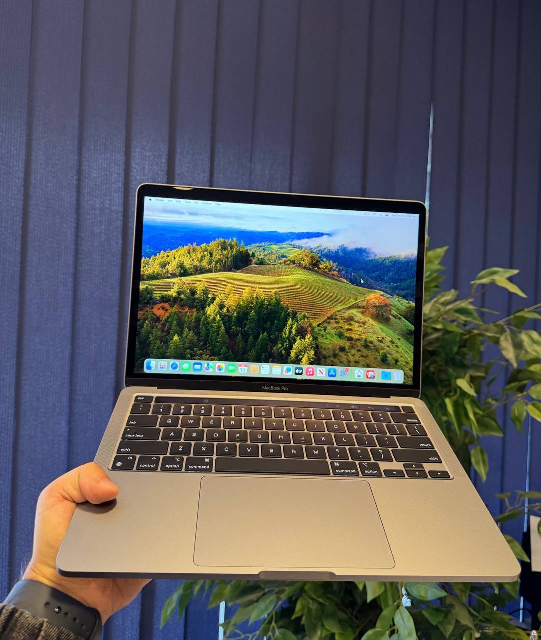 MacBook Pro M2 13.3" 8GB 256GB