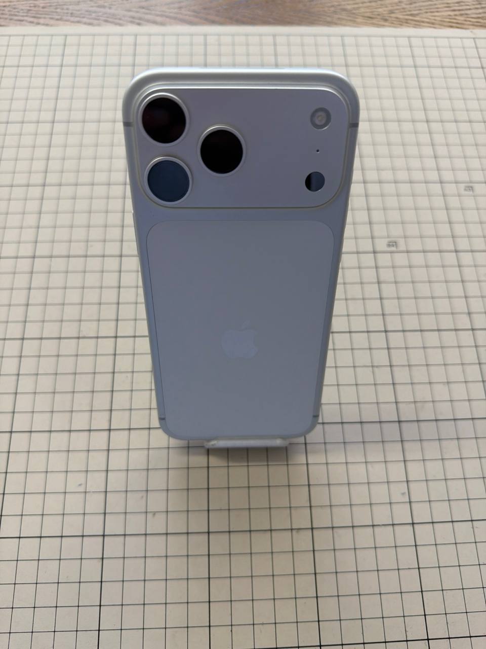 iPhone 17 Pro Max 256GB Silver
