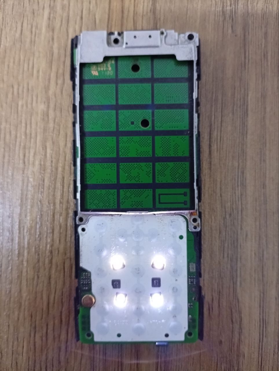Телефон ZTE Blade X7/Z7 на запчасти + плата