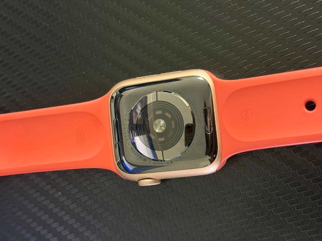Apple Watch Series 4 Rose Gold