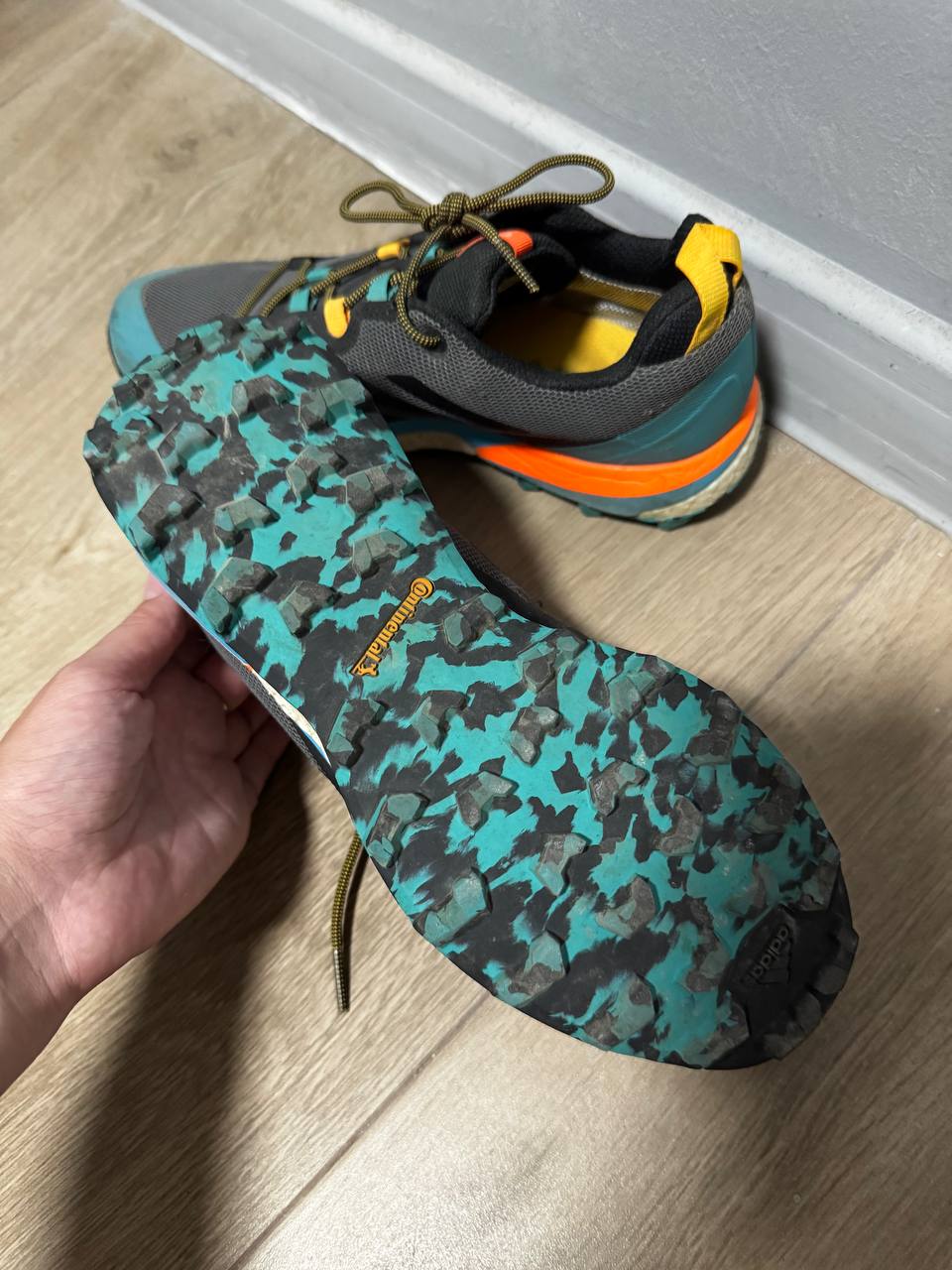 Кроссовки adidas Terrex для хайкинга и трейлраннинга, 8 US