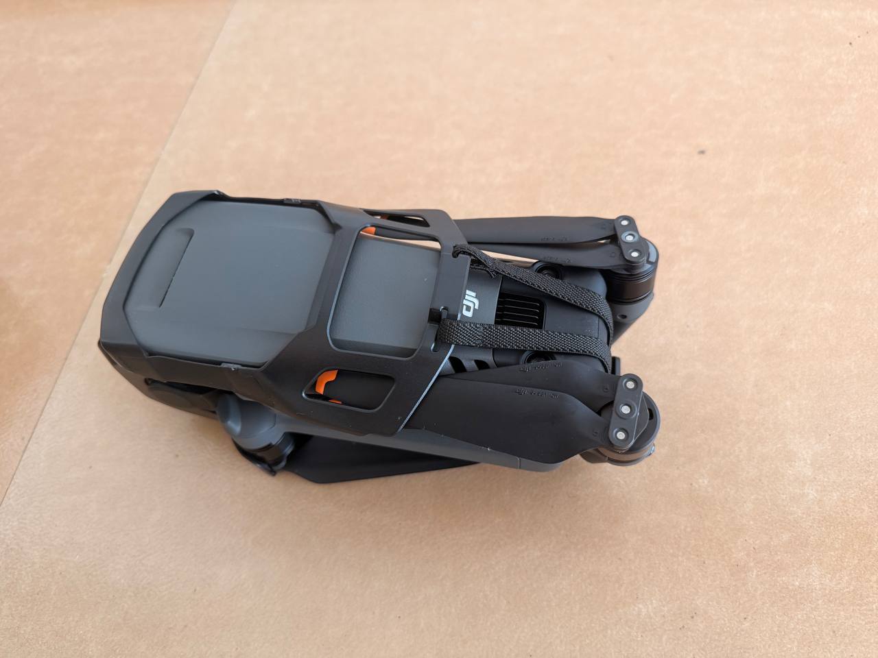 DJI Mavic 3 Pro + DJI RC Pro (комплект)