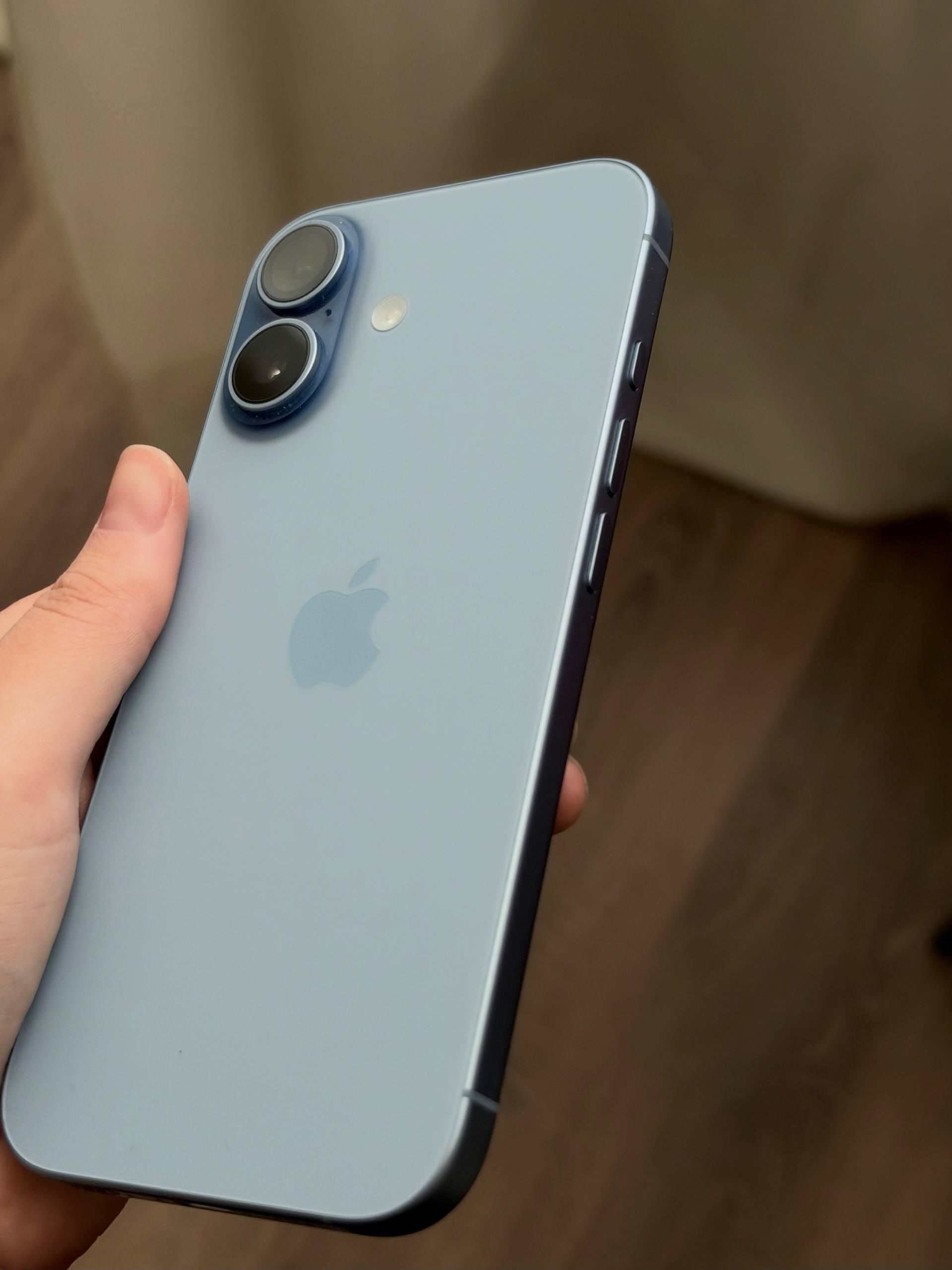 iPhone 17 256ГБ