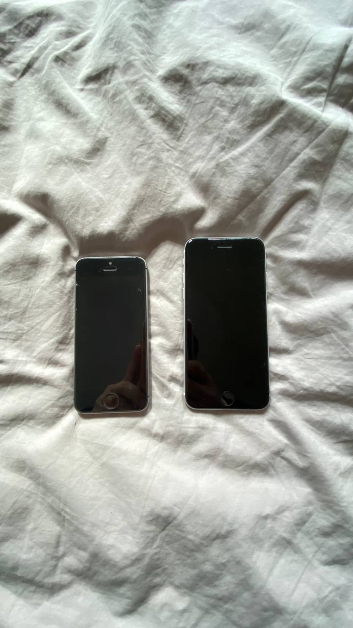 iPhone SE 64 ГБ, аккумулятор 100% (новый)