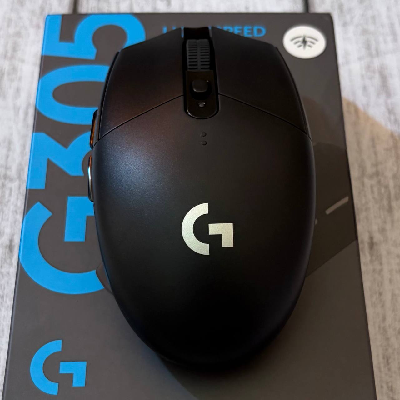 Беспроводная мышь Logitech G305 Lightspeed