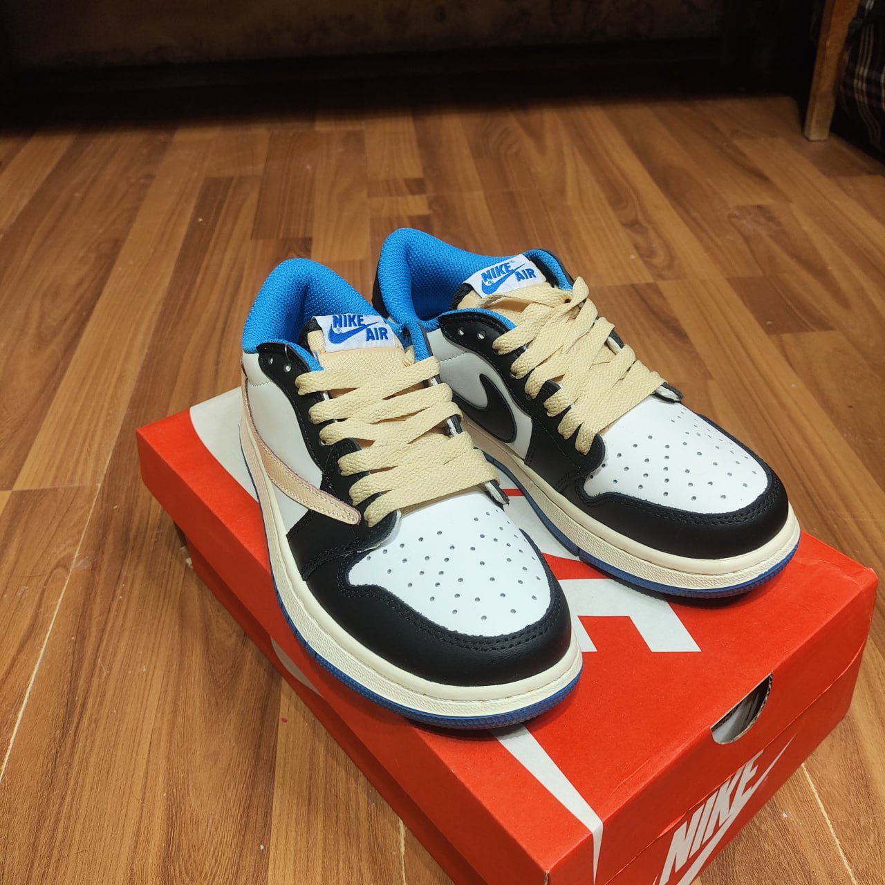 Реплика кроссовок Air Jordan 1 Retro Low Travis Scott Fragment, 38 р-р