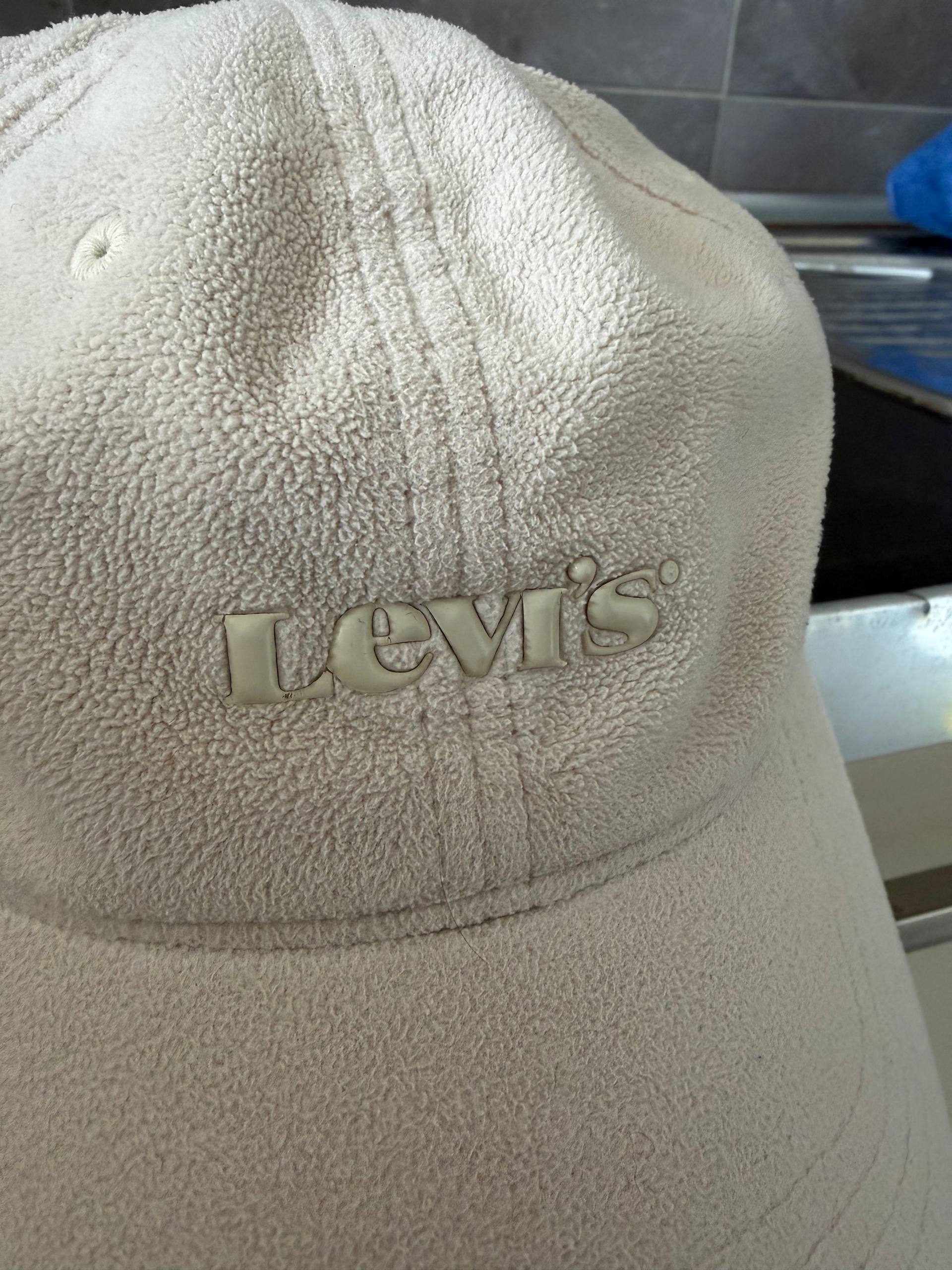 Кепка Levi's