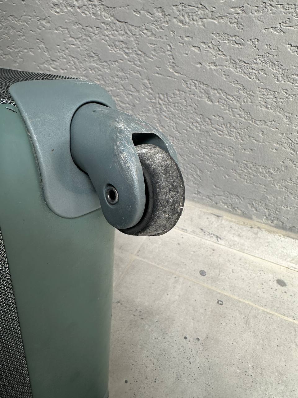 Чемодан Samsonite для ручной клади