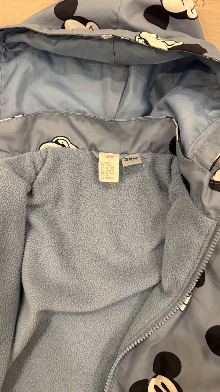 Детская куртка-ветровка H&M с флисовой подкладкой, размер 86