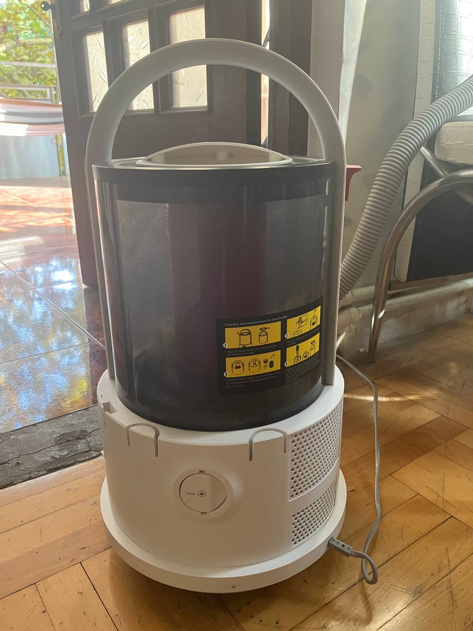 Пылесос Deerma TJ200W