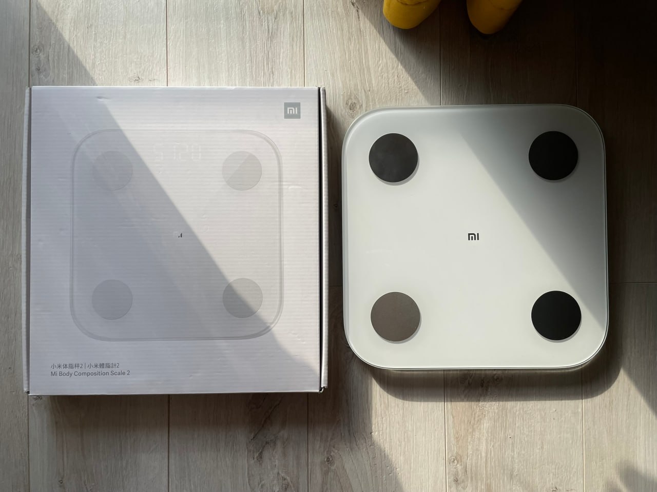 Весы напольные Mi Body Composition Scale 2