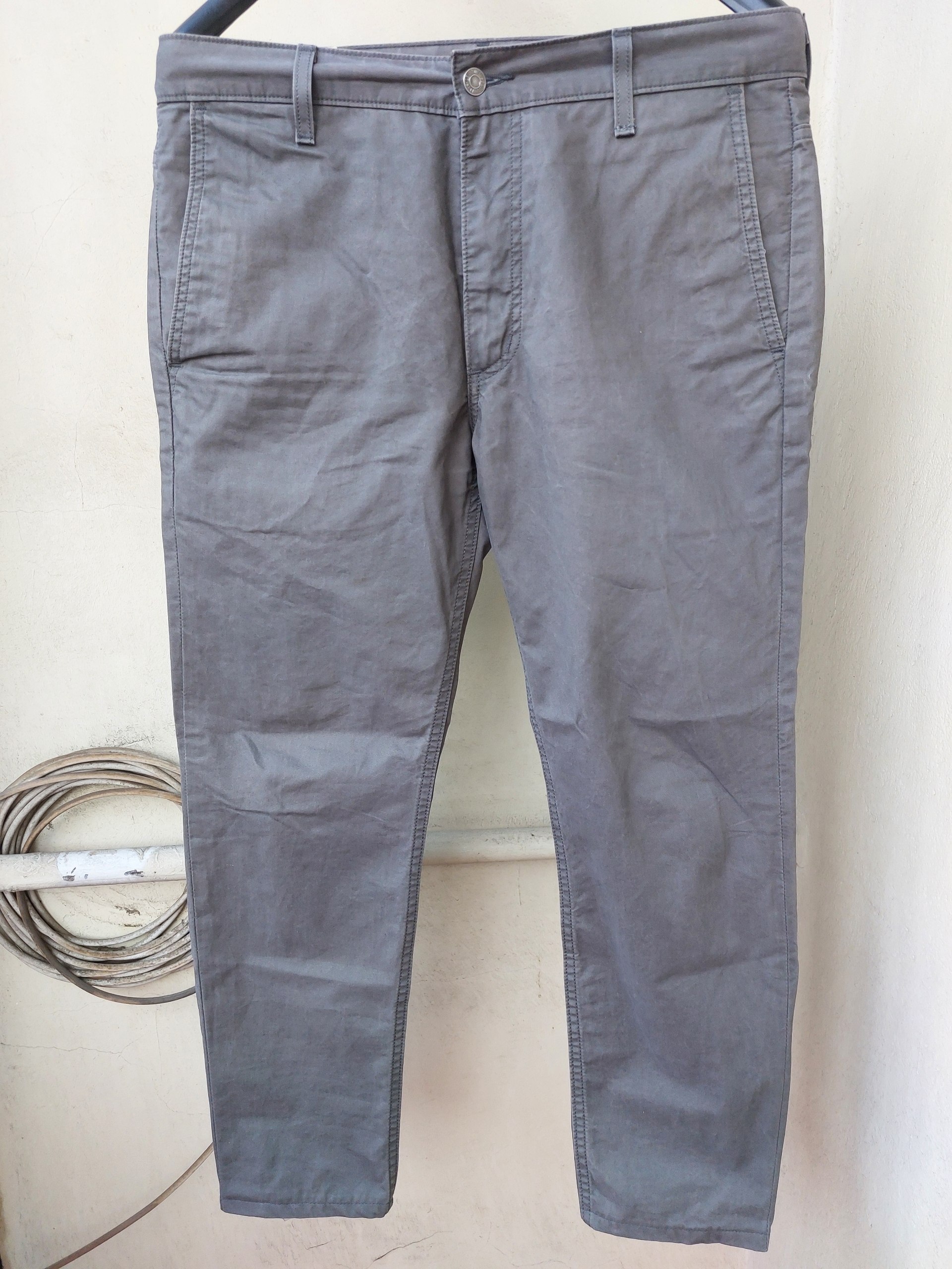 Джинсы Levi's, талия 92 см, длина 97 см