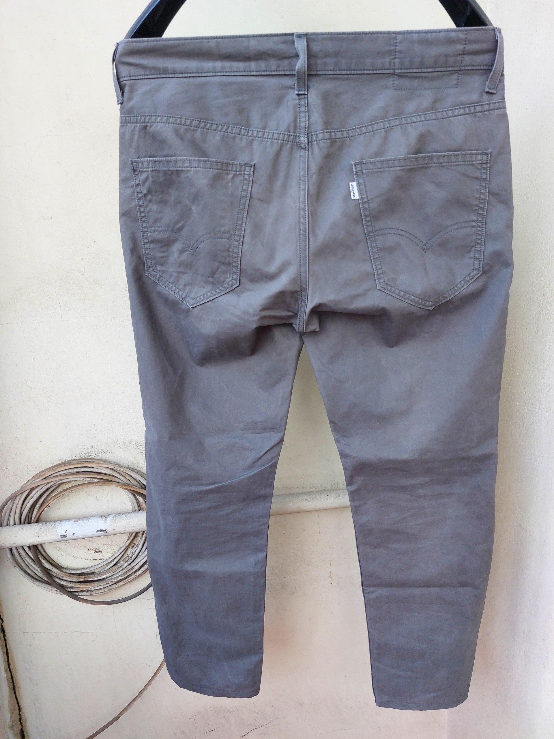 Джинсы Levi's, талия 92 см, длина 97 см