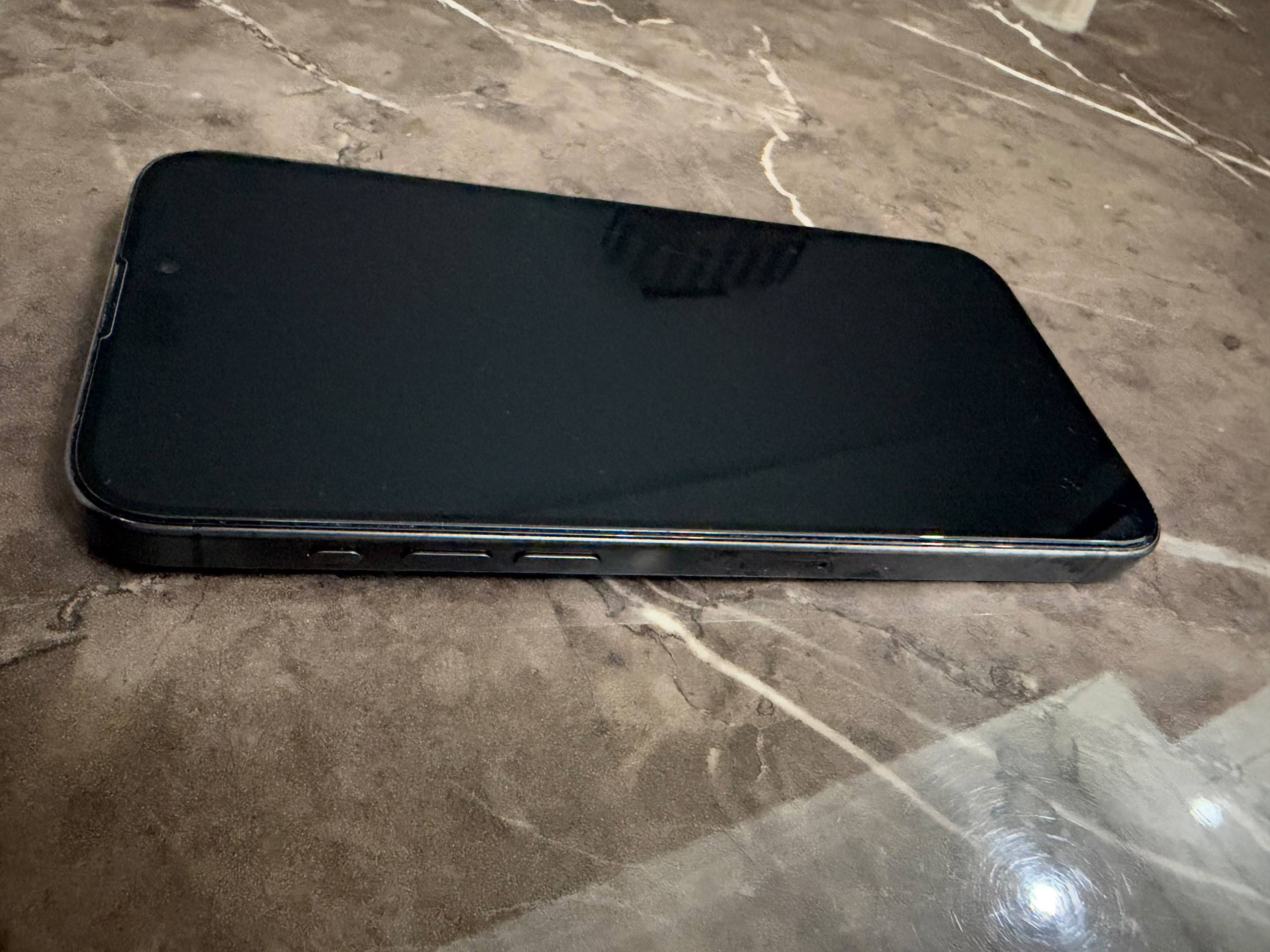 iPhone 15 Pro Max 81%