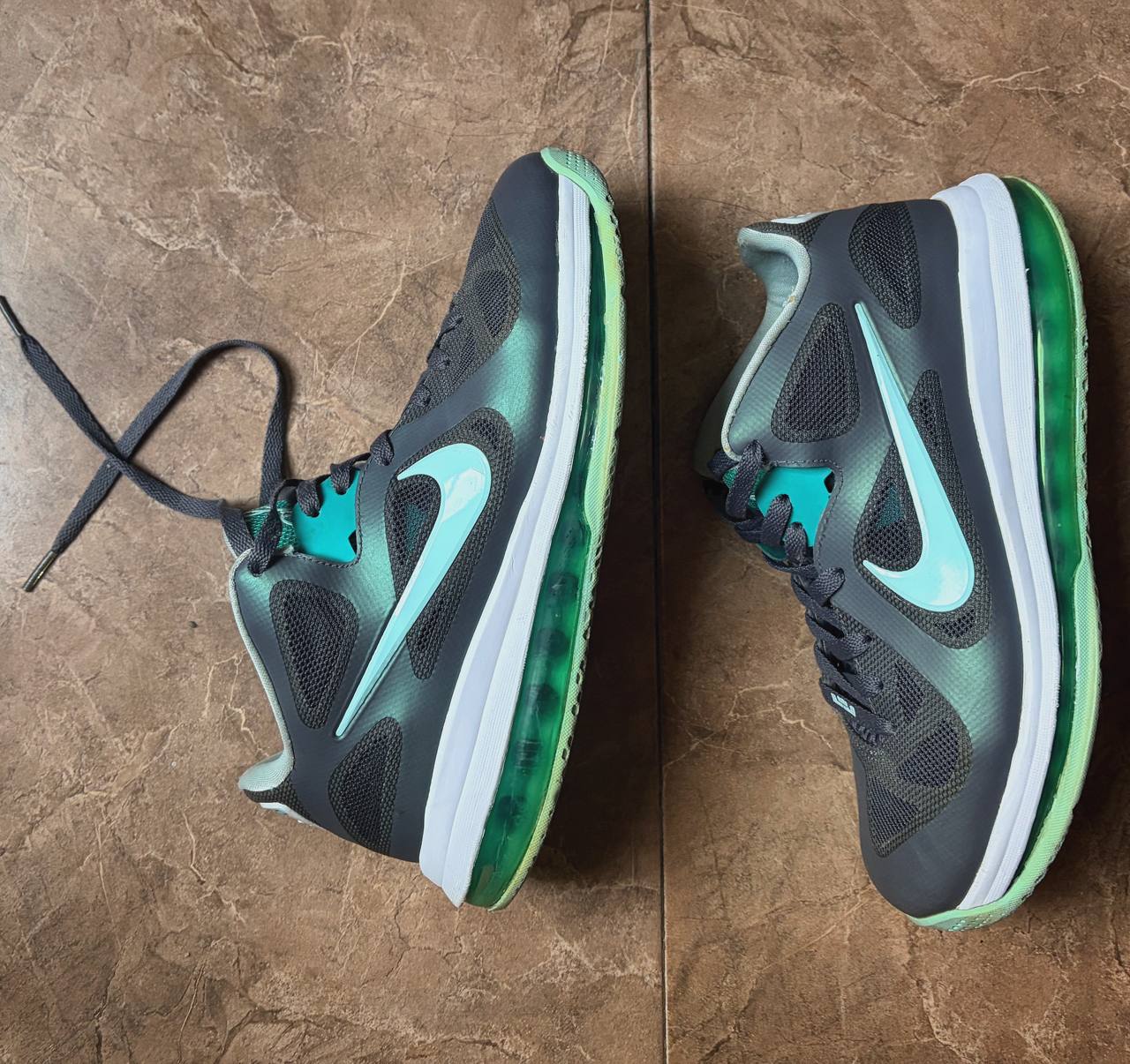 Nike LeBron 9 2011 кроссовки-хамелеоны, размер 42