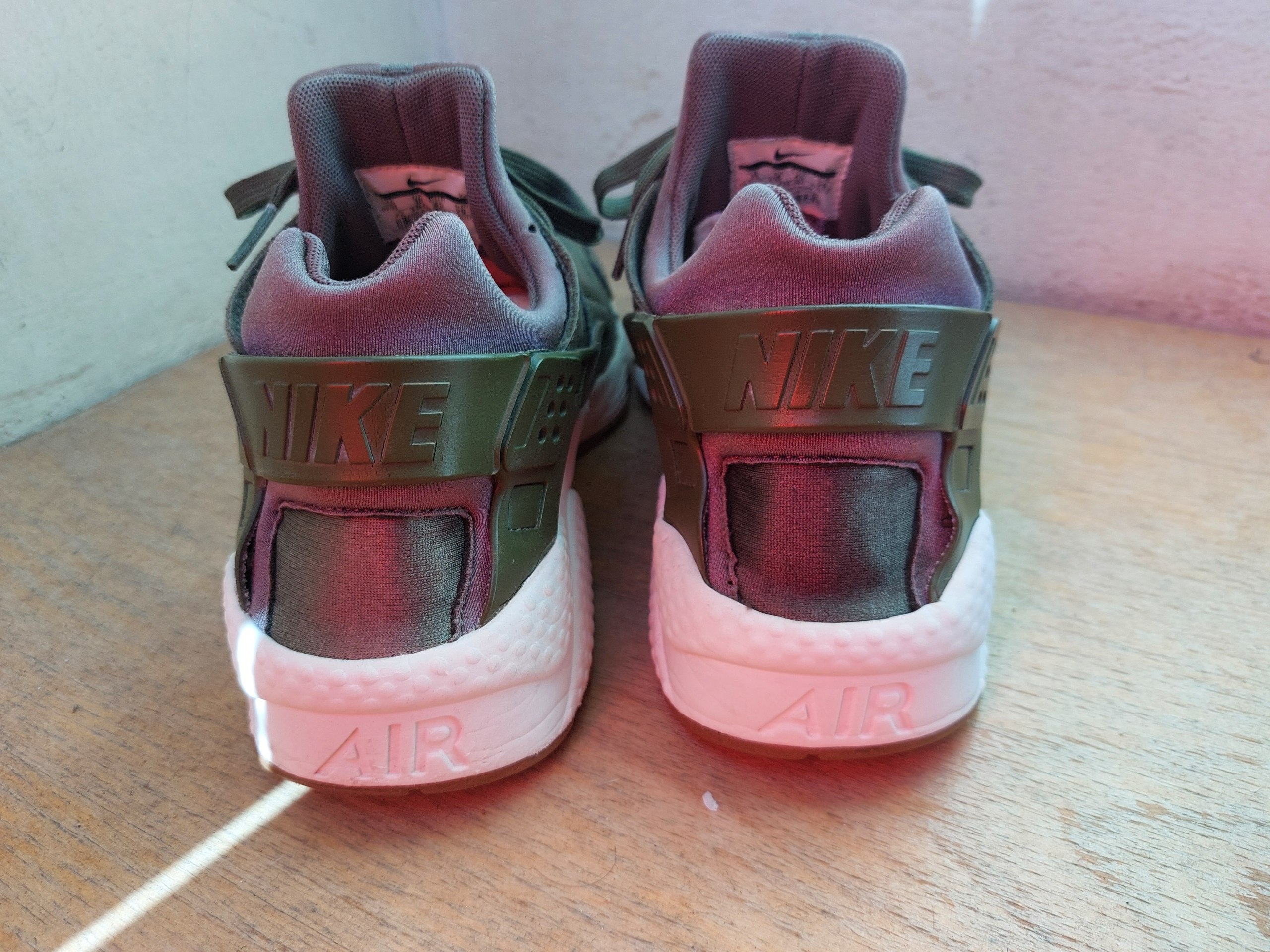 Nike кроссовки оригинал, натуральная кожа, размер 42.5-43