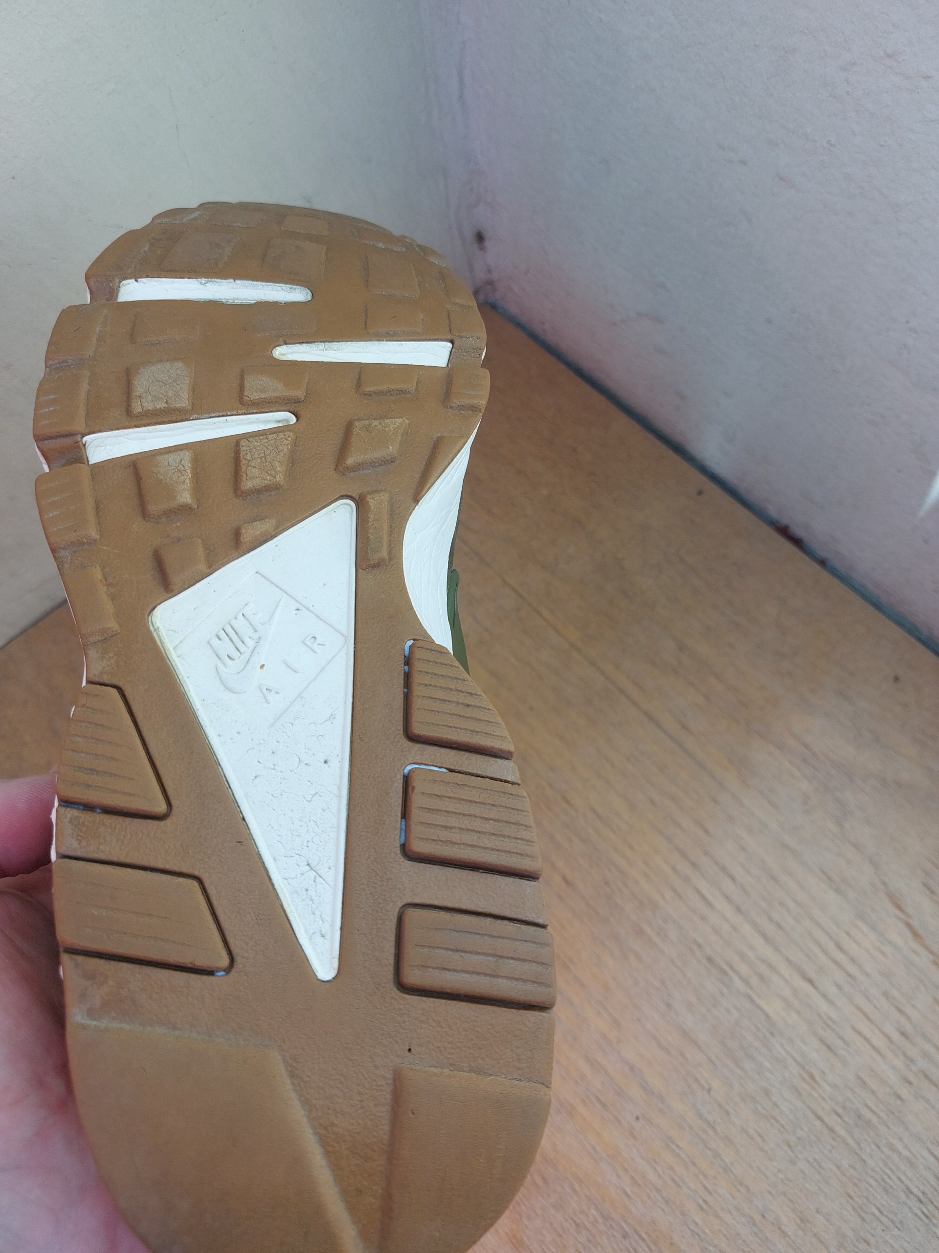 Nike кроссовки оригинал, натуральная кожа, размер 42.5-43