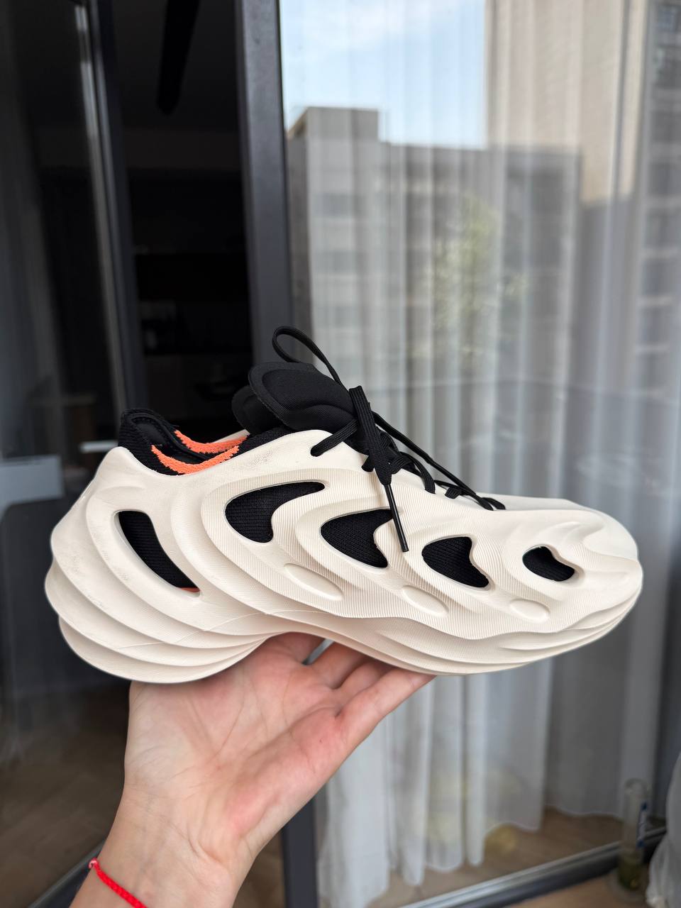 Кроссовки Adidas Adifom Q белые, 38 размер