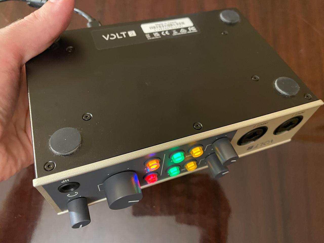 Аудиокарта Universal Audio Volt 2