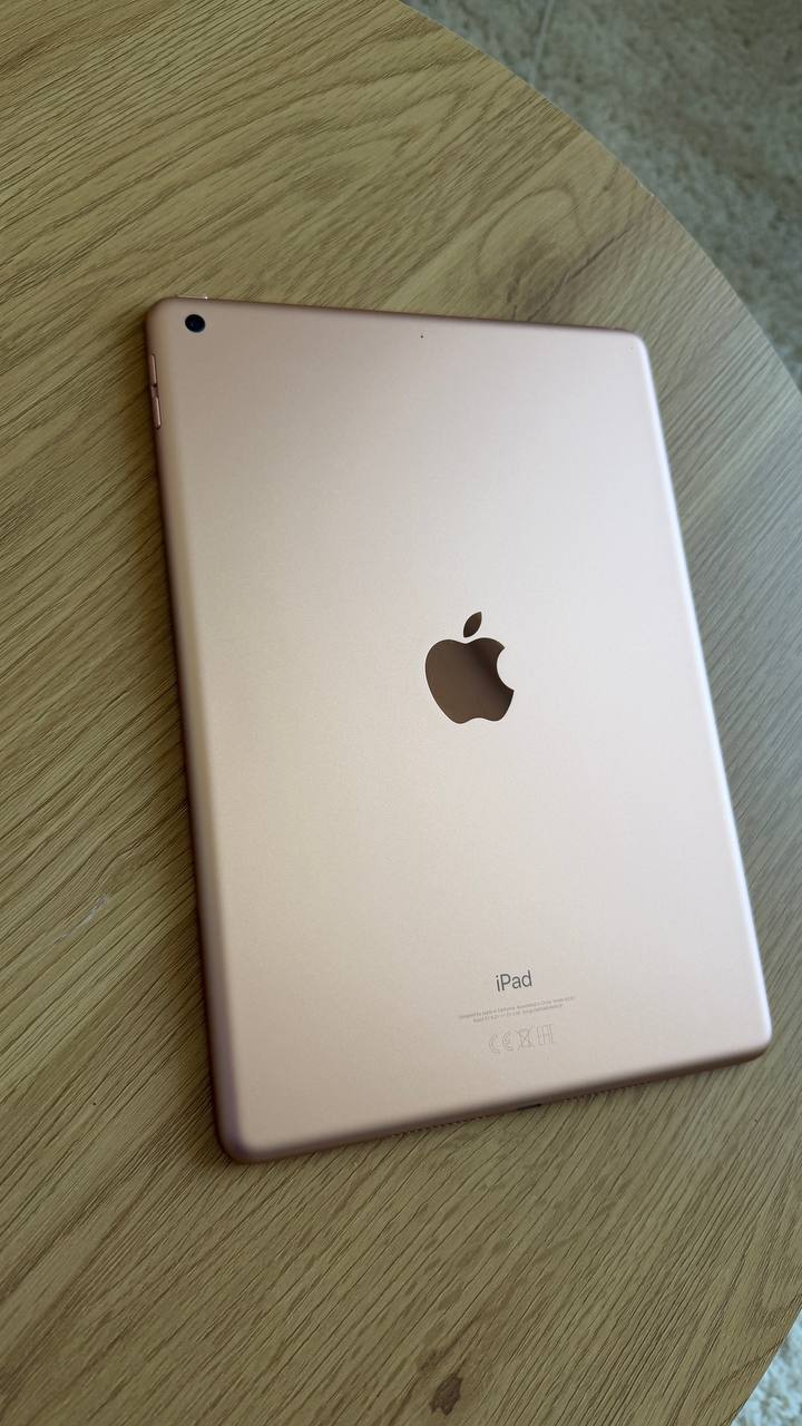 Apple iPad 7 (2019) 10.2" 32GB + Apple Pencil 1 + чехол