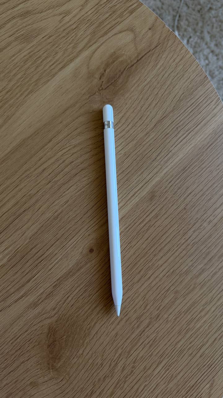 Apple iPad 7 (2019) 10.2" 32GB + Apple Pencil 1 + чехол