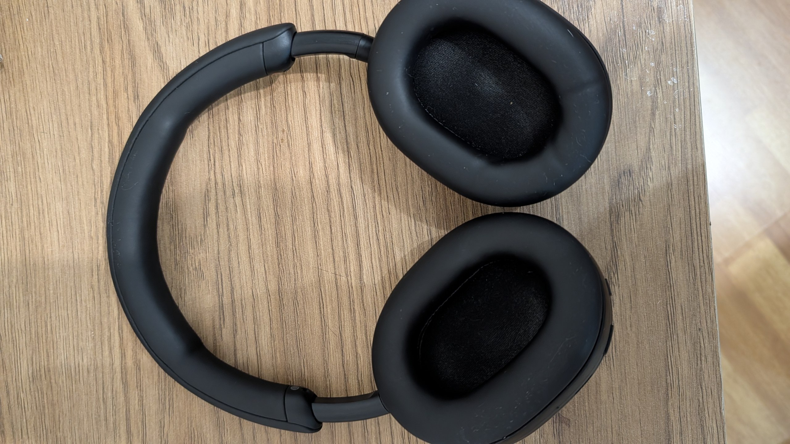 Sony WH-1000XM4 беспроводные наушники