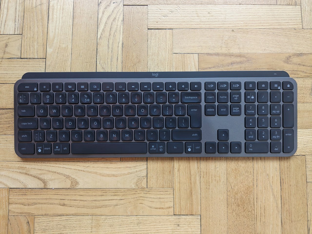 Клавиатура Logitech MX Keys