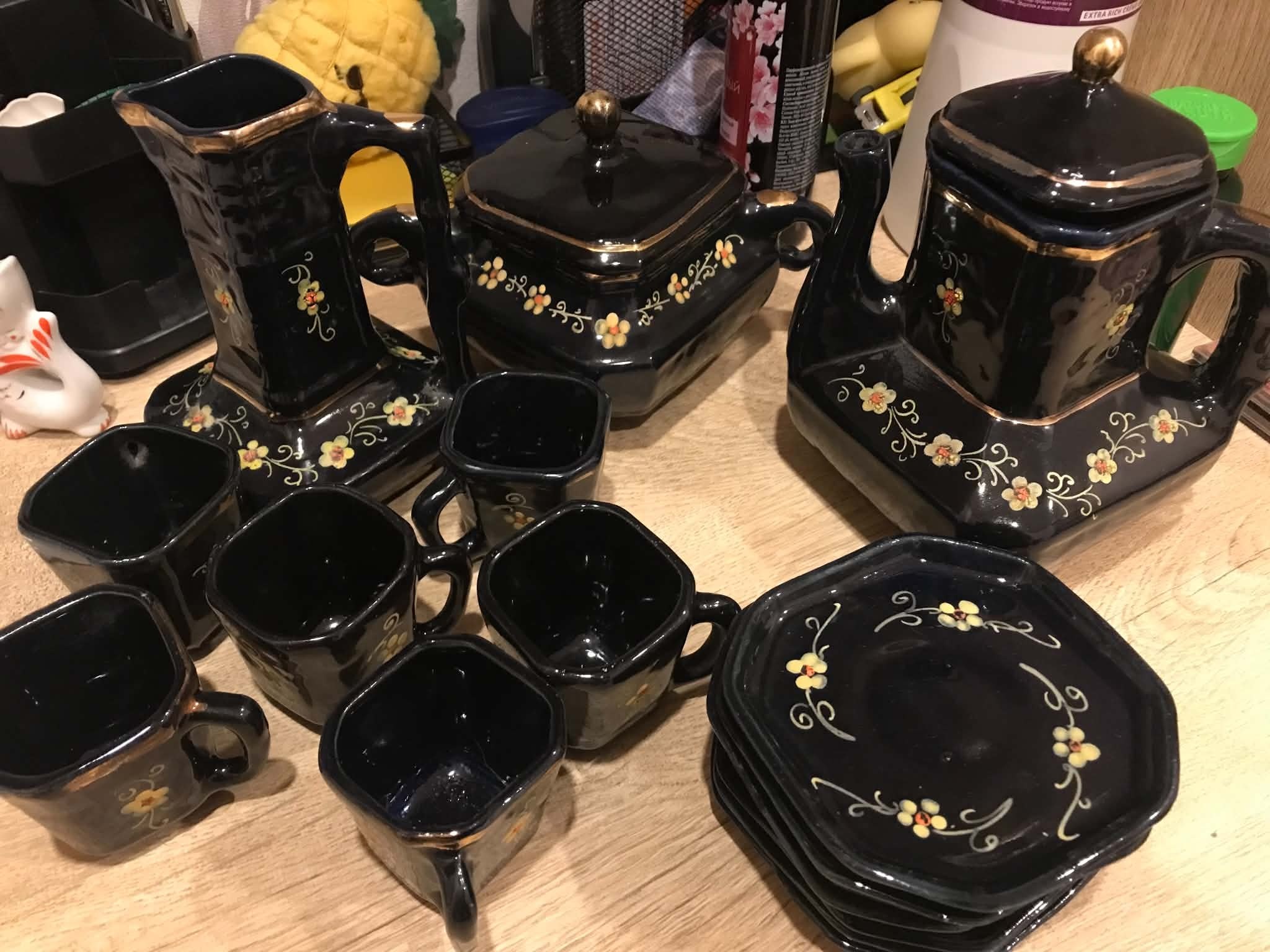 Старинный сервиз на 6 персон