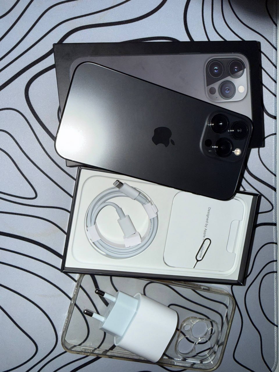 iPhone 13 Pro полный комплект