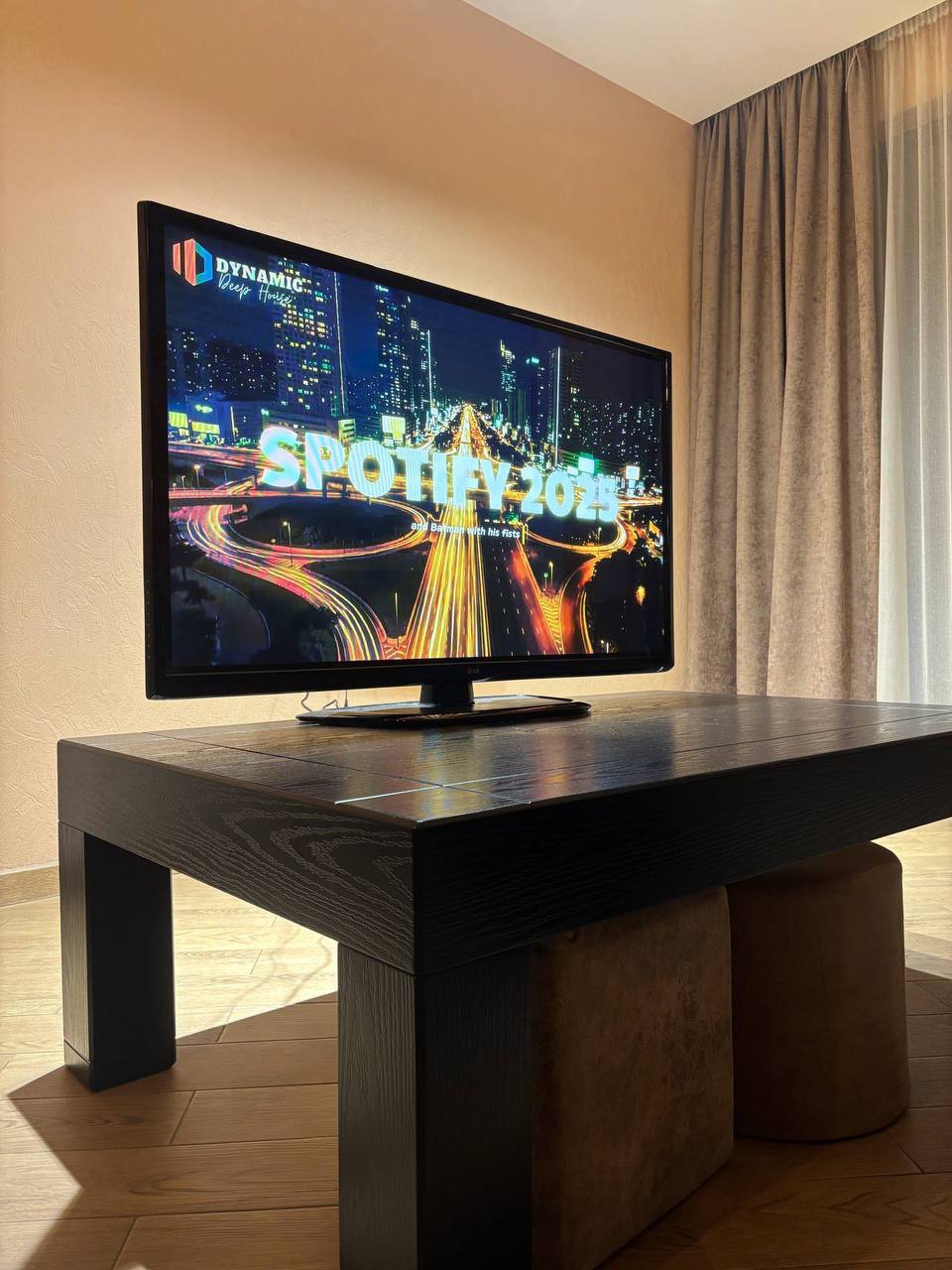 Телевизор LG 50 дюймов