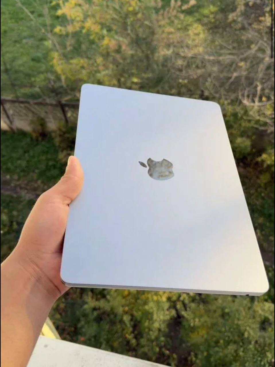 MacBook с процессором M2