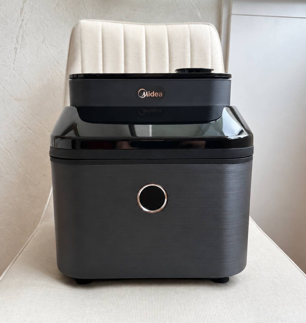 Аэрогриль Midea MF-CY75C с функцией JuicyLock